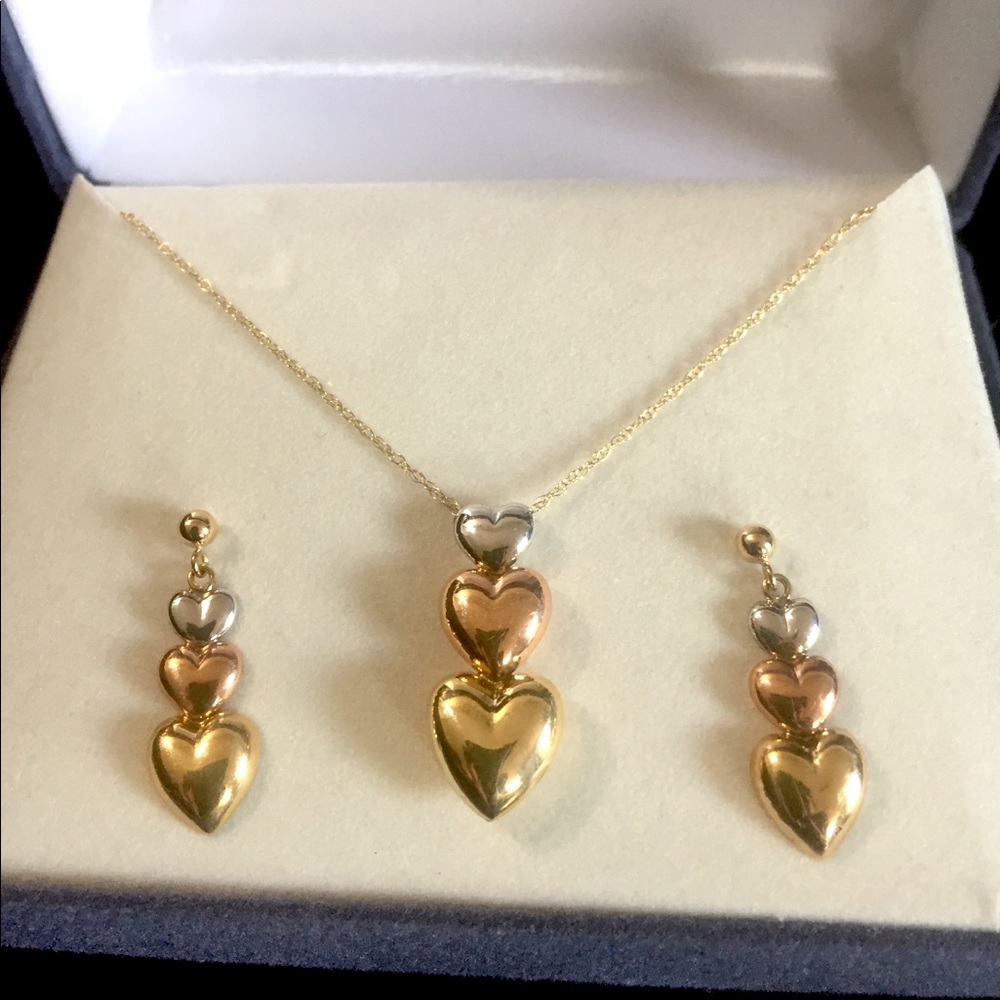 10K Tri-Colour Gold Earrings & Necklace Set